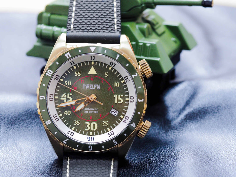 TWELF-X watch vs Wild – Survival Tips in the Wild - Fire